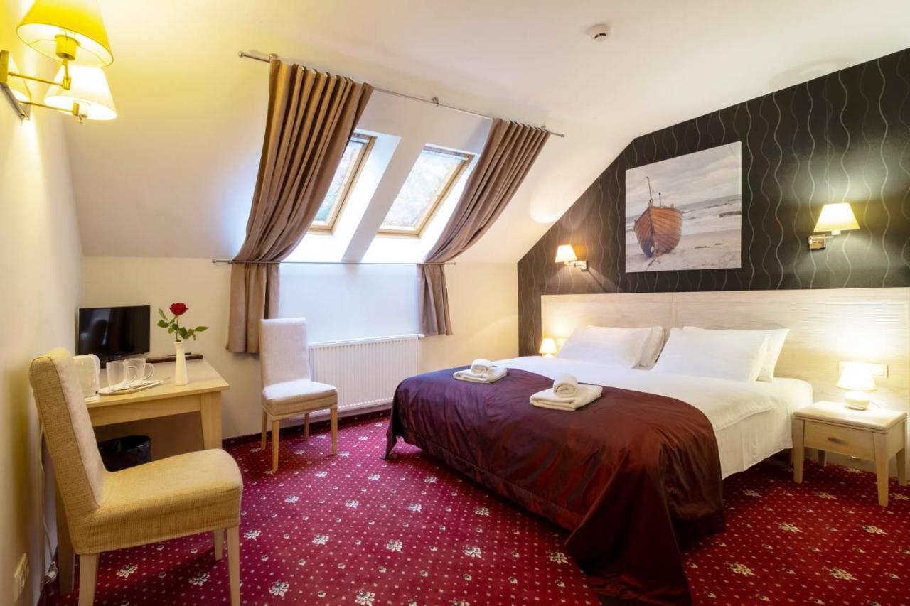 Hotel Pajurio Vieskelis Klaipėda Exteriör bild