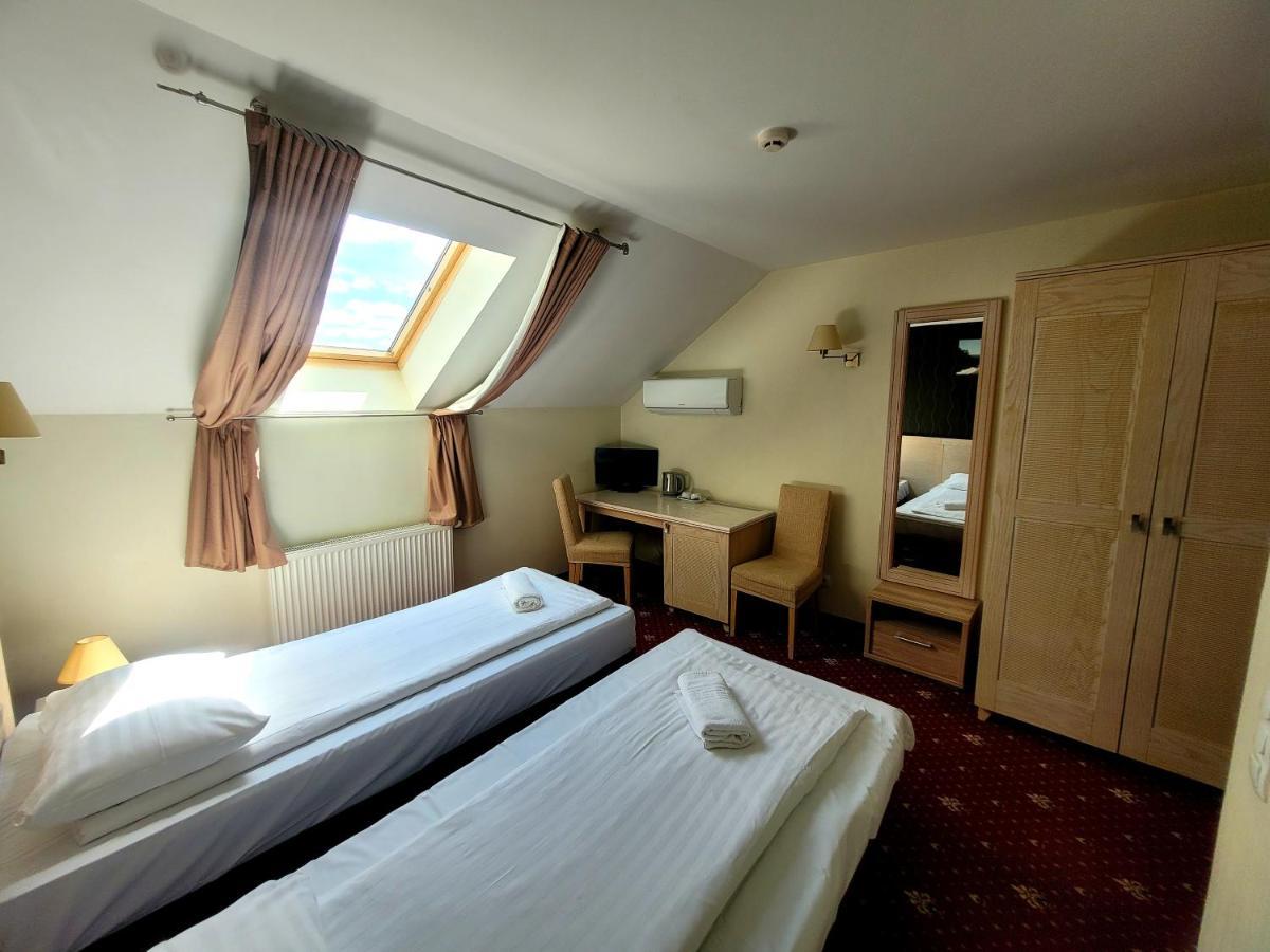 Hotel Pajurio Vieskelis Klaipėda Exteriör bild